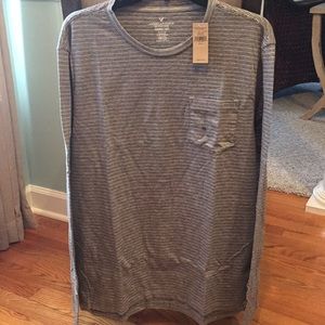 American Eagle shirt
